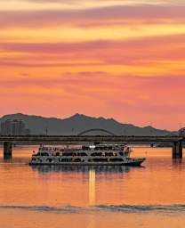 Qiantang River Landscape